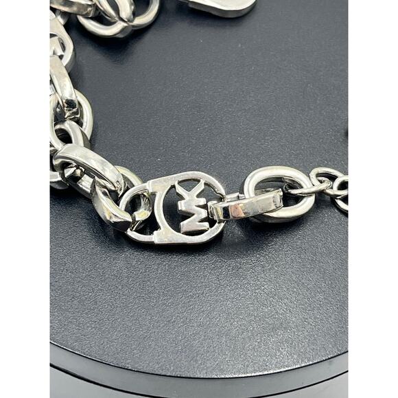 Michael Kors Silver Heritage Fulton Padlock Station Pave Crystal Toggle Bracelet - Picture 6 of 9